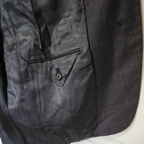 Burberry Charcoal Checkered 100% Pure Wool Blazer - Picture 7 of 9